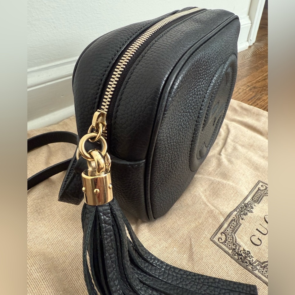 Gucci Black Pebbled Calfskin Small SoHo Disco Bag with Tassel - Picture 6 of 14